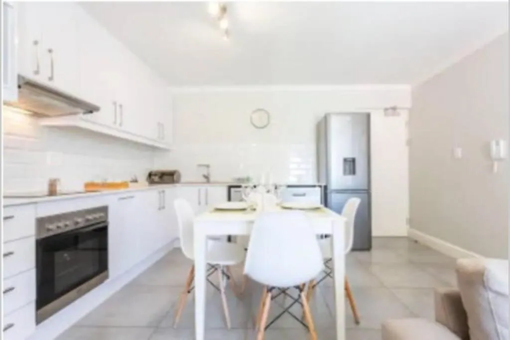 The Paragon Solo Modern Deluxe Central To Cape Town